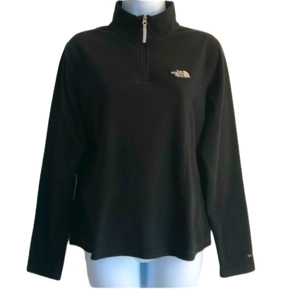 The North Face Sweaters - Women’s North Face black fleece 1/4 zip pullover mock sweater in size M in EUC